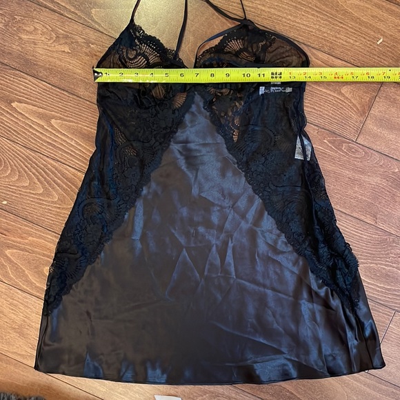 Sexy satin and lace slip new without tags - Picture 6 of 14
